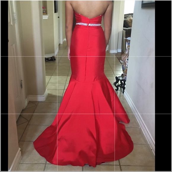 Red mermaid prom dress - Picture 5 of 5